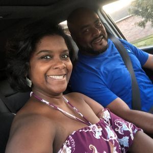 Meet your Posher, Lael